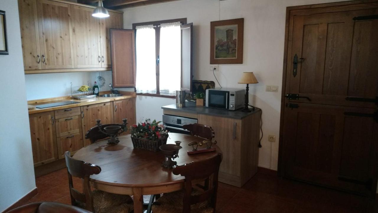 Villa Isabel Piloña Екстериор снимка